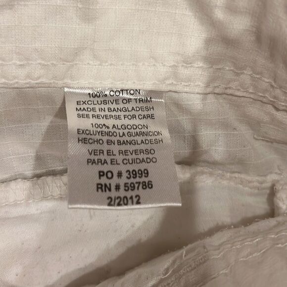 White short  - Picture 5 of 7